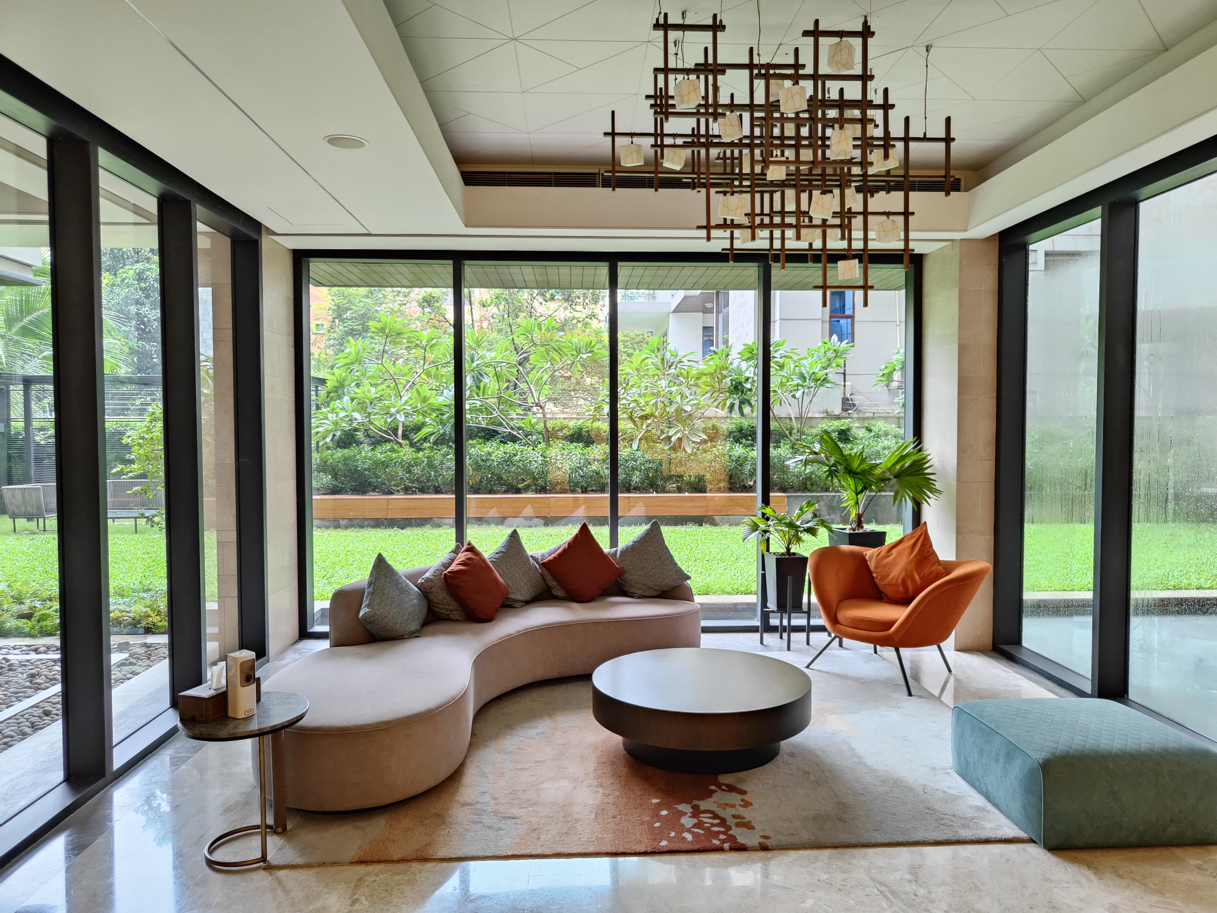 Luxurious 4,600 Sq Ft Modern Apartment for Rent in Gulshan North
