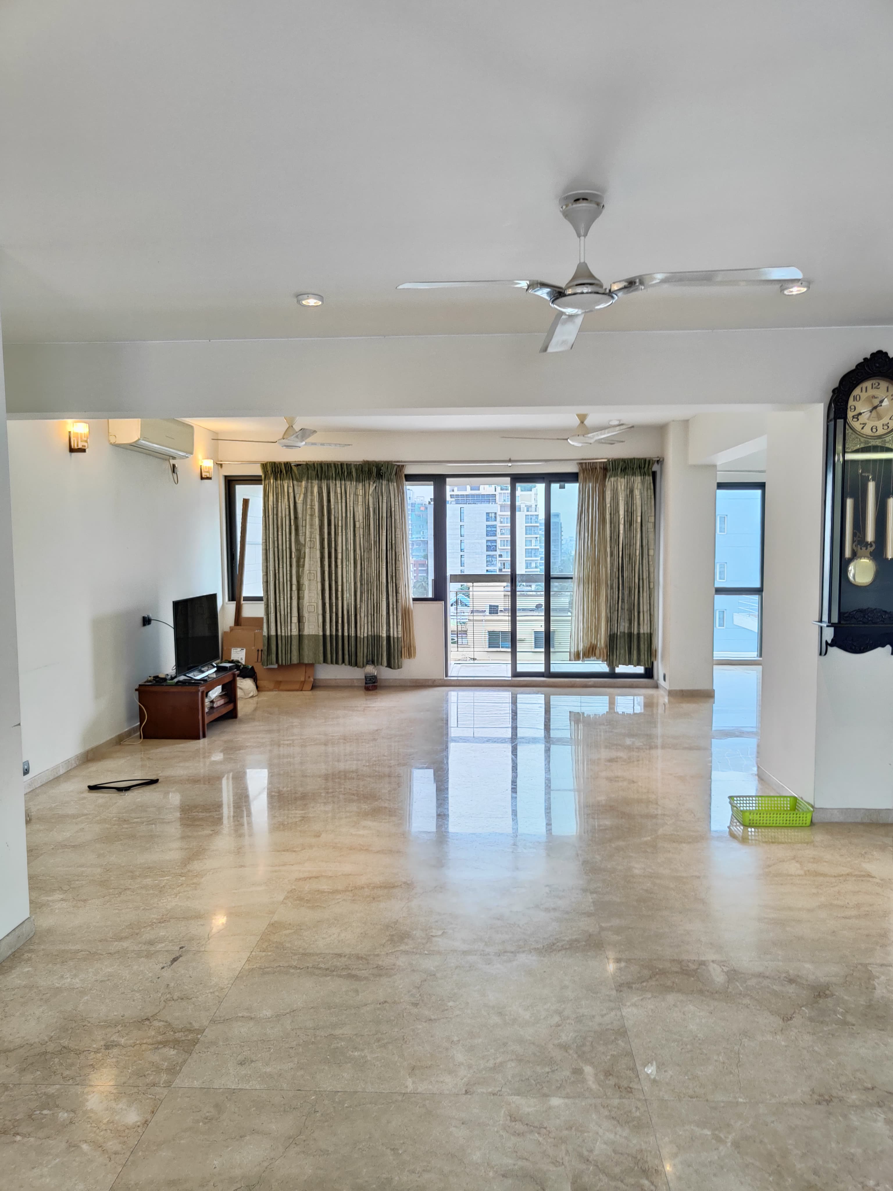 Luxurious 4,600 Sq Ft Modern Apartment for Rent in Gulshan North