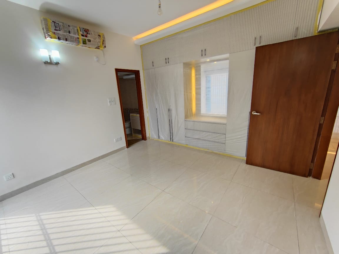 Prestigious 2,450 Sq Ft Semi-Furnished Apartment for Rent in Baridhara Diplomatic Zone