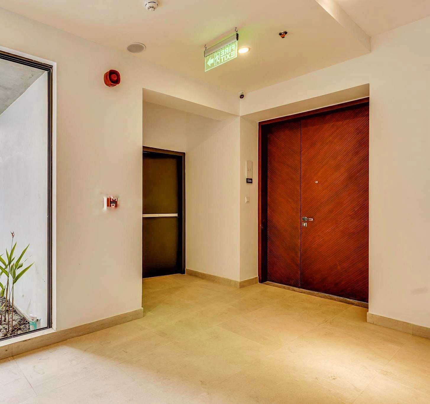 Well Organized Semi Furnished Flat Of 5100 Sq Ft Is Now Vacant For Rent In Gulshan 2