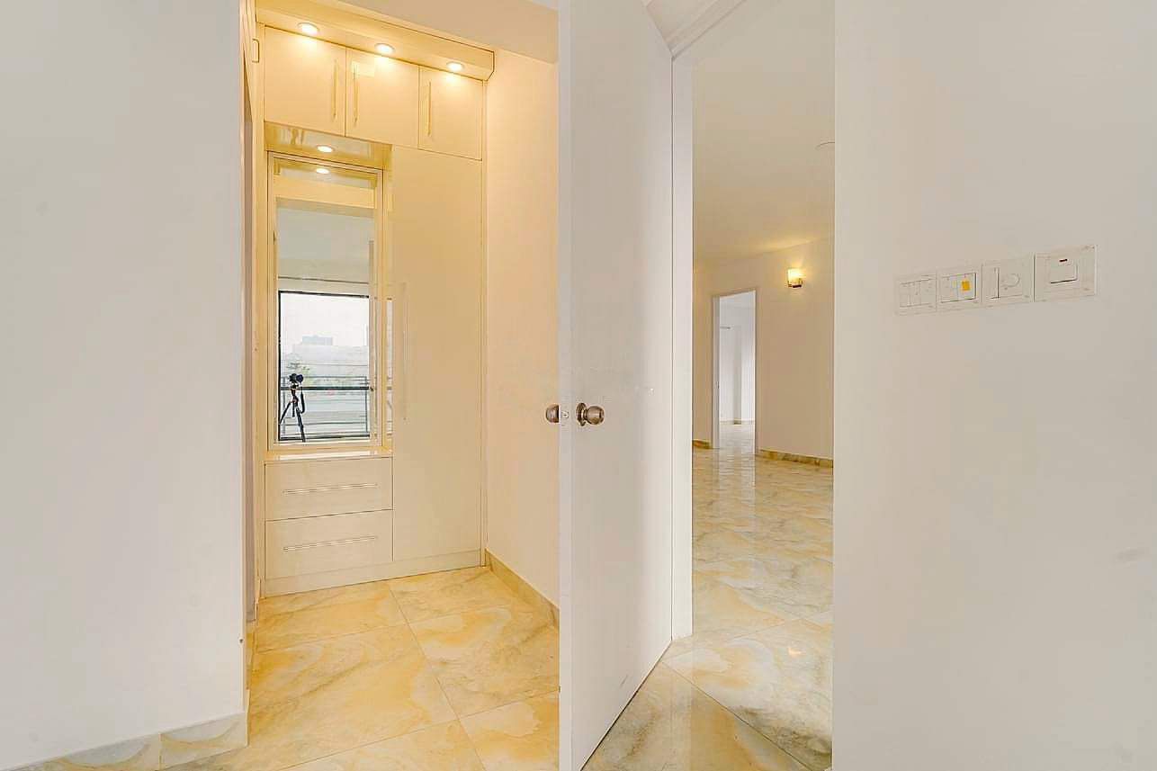 Well Organized Semi Furnished Flat Of 5100 Sq Ft Is Now Vacant For Rent In Gulshan 2