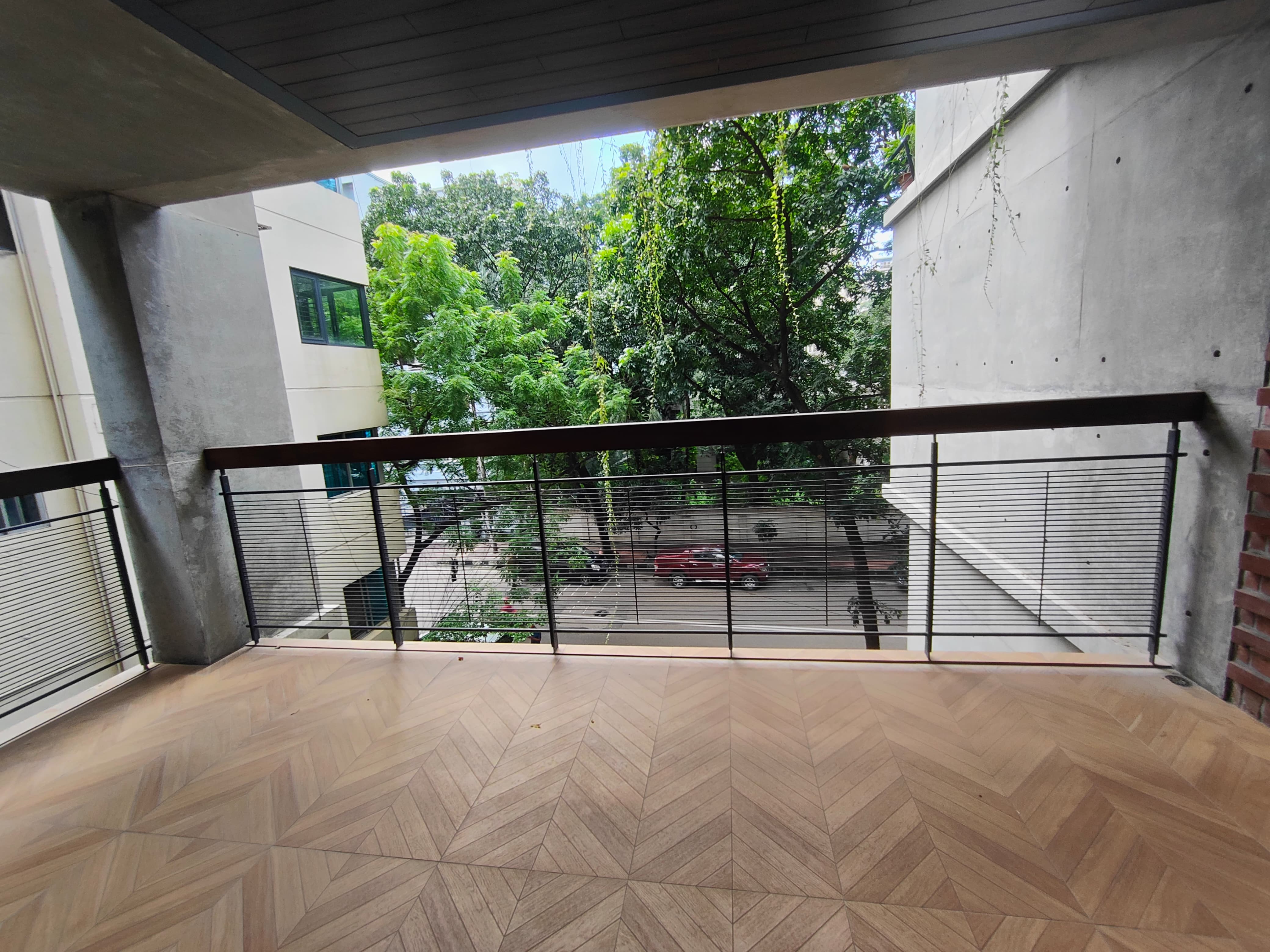 Luxury 8,875 Sq Ft Single-Unit Residence for Rent in North Gulshan.