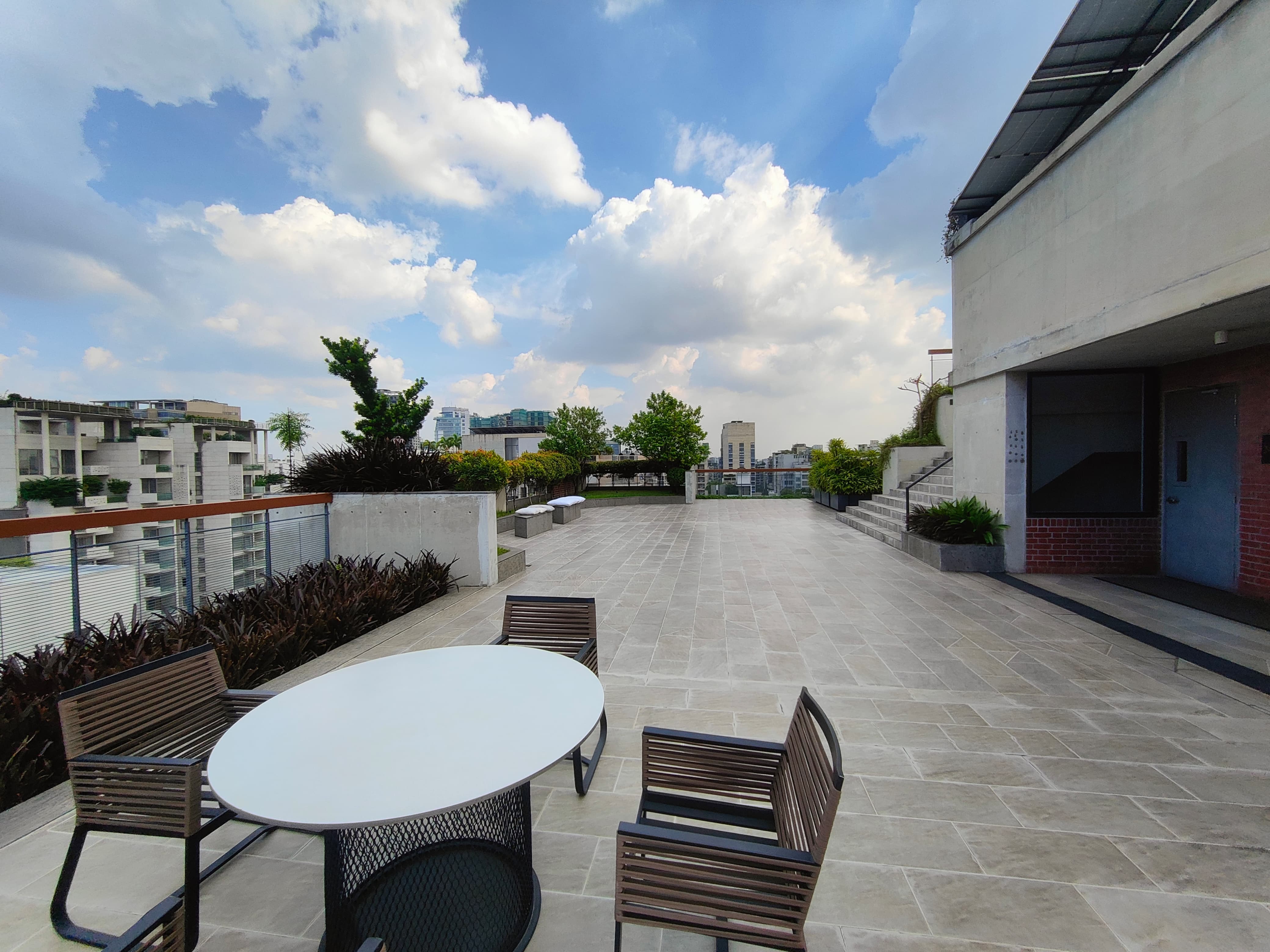 Luxury 8,875 Sq Ft Single-Unit Residence for Rent in North Gulshan.