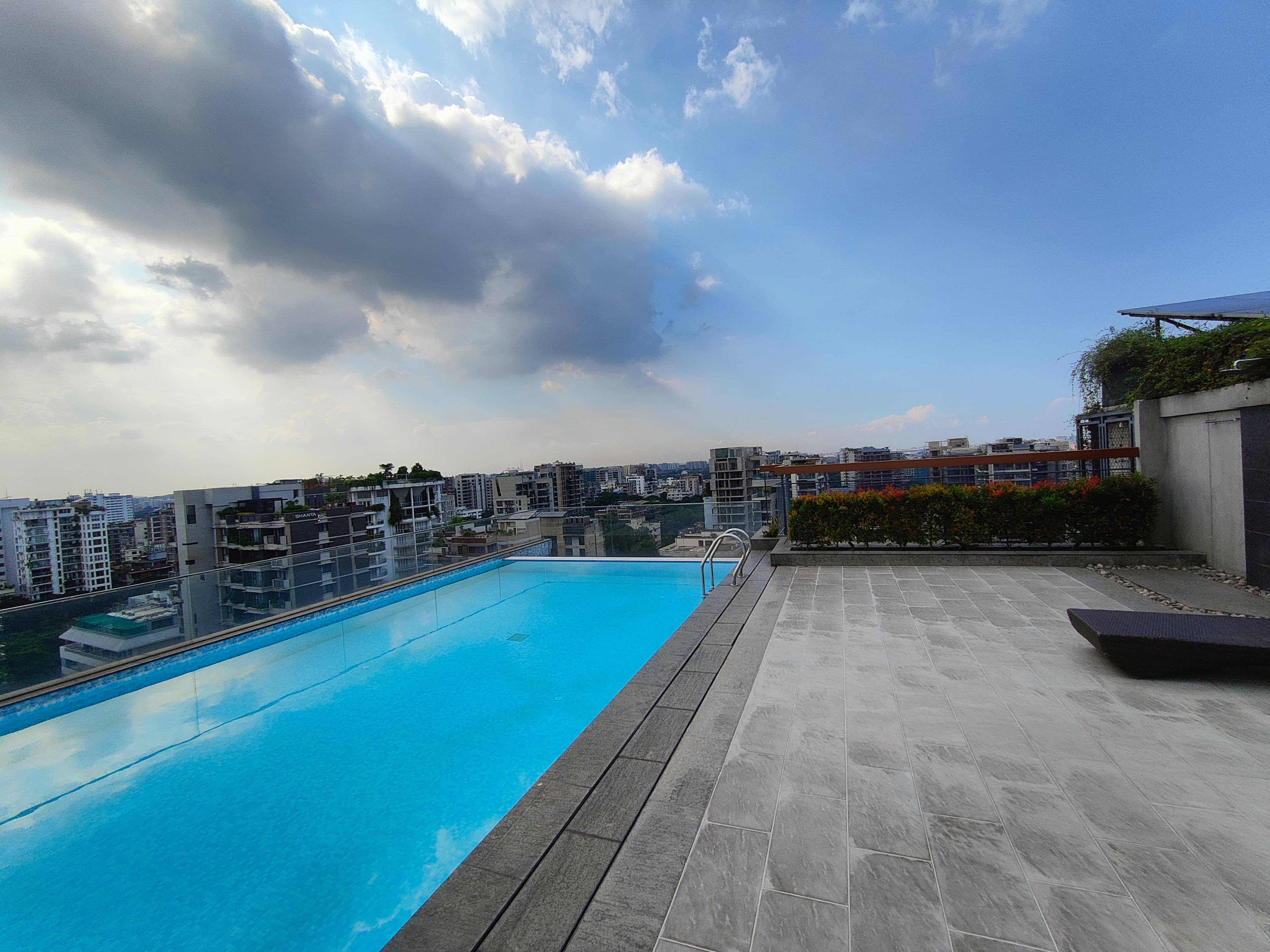 Luxury 8,875 Sq Ft Single-Unit Residence for Rent in North Gulshan.