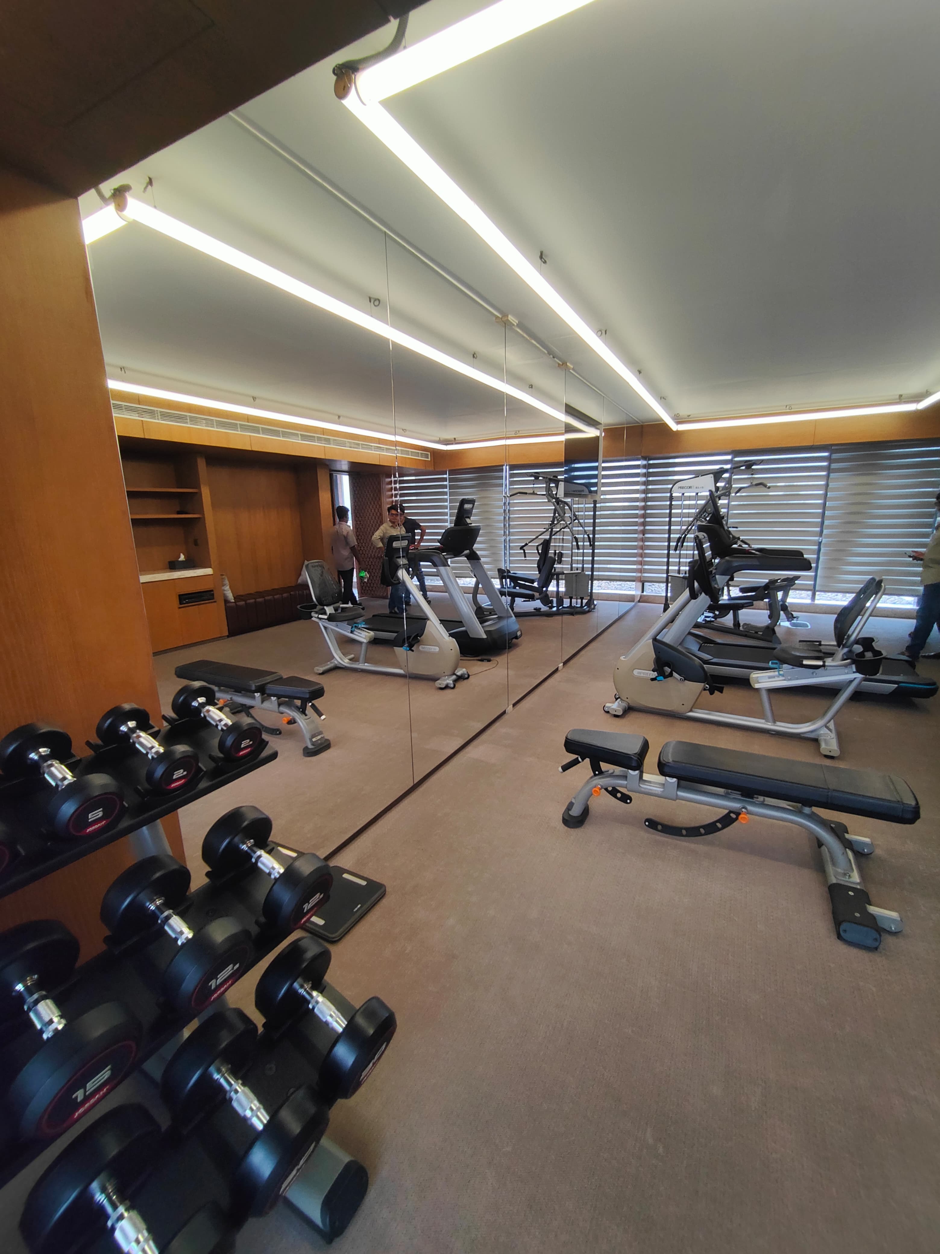 Luxury 8,875 Sq Ft Single-Unit Residence for Rent in North Gulshan.