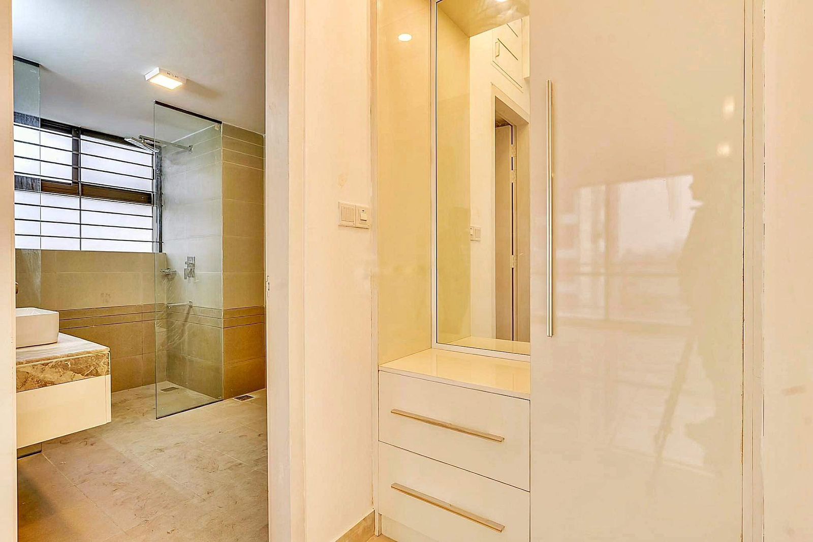 Exclusive Luxury Residence | 4-Bedroom Apartment in Gulshan 2