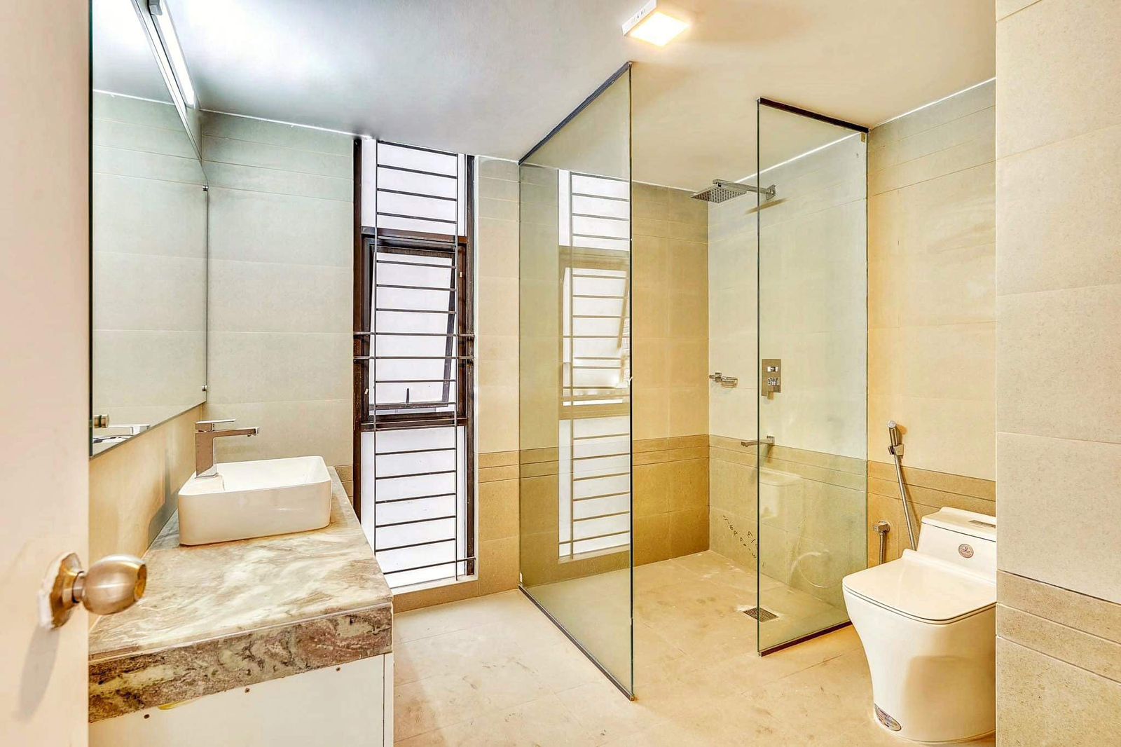 Exclusive Luxury Residence | 4-Bedroom Apartment in Gulshan 2