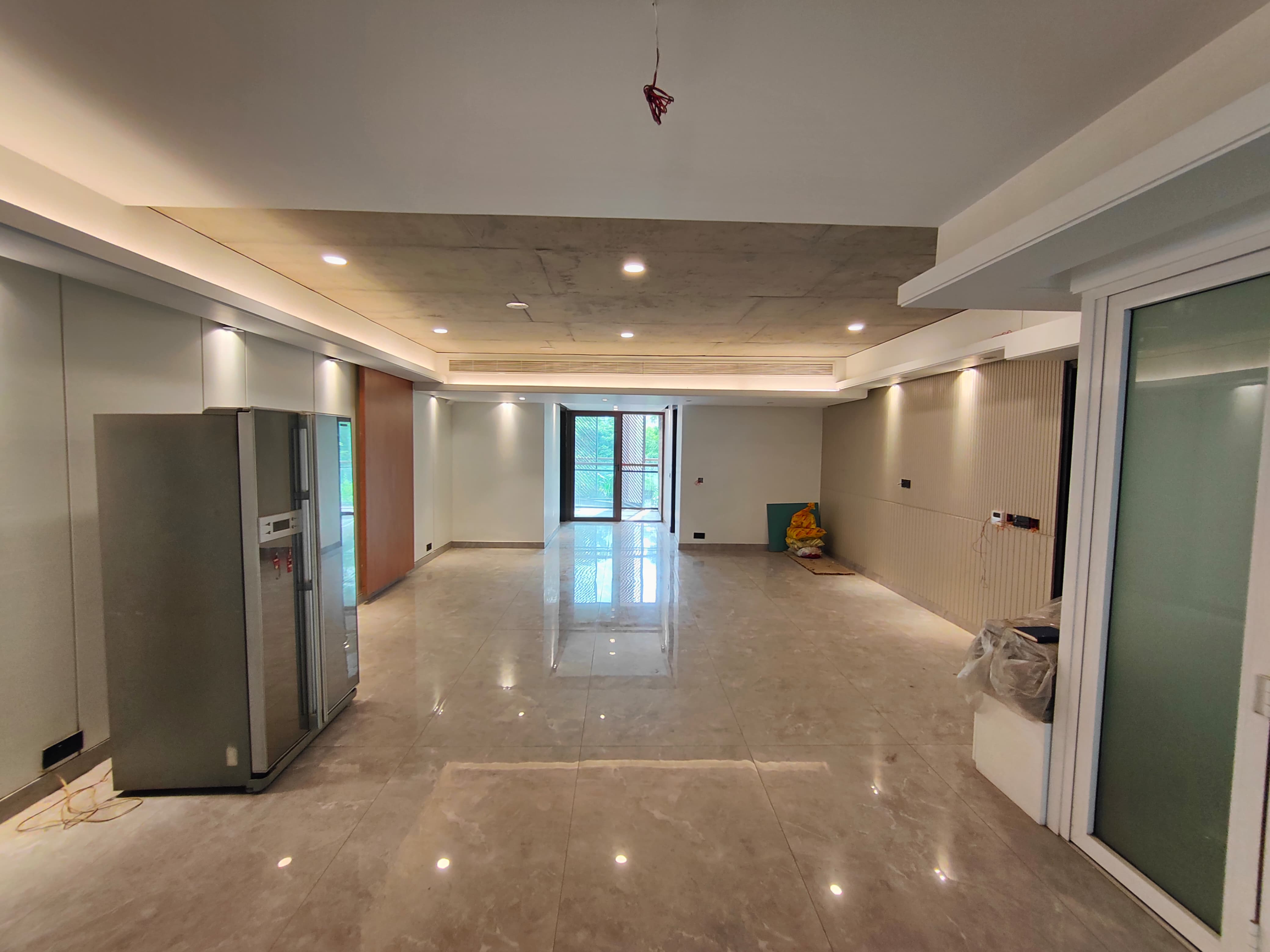 Luxurious 5,000 Sq Ft Semi-Furnished Modern Apartment for Rent in Gulshan North