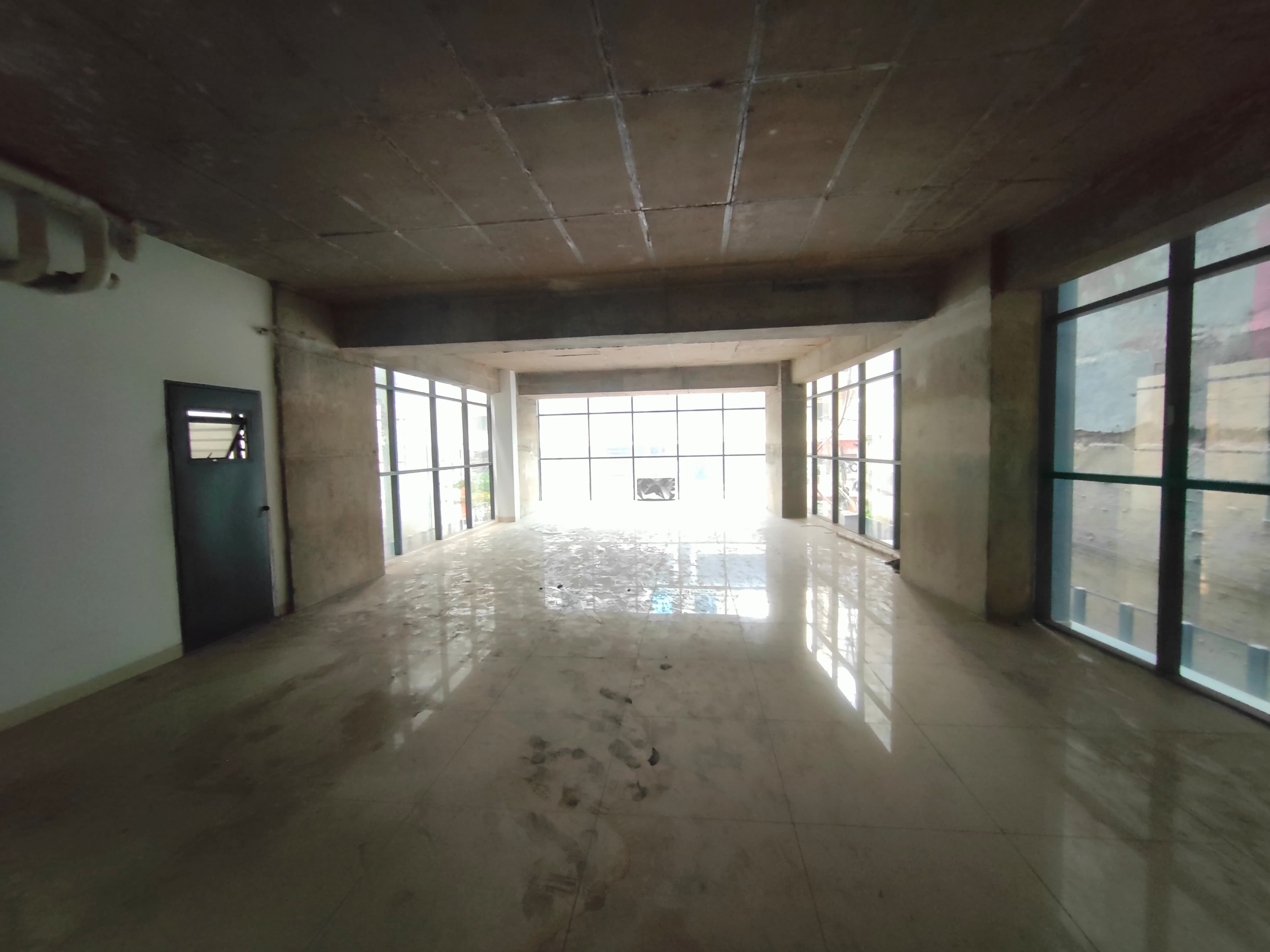 3,850 Sqft Commercial Space (Level 1) at Gulshan 2 Circle – Brand New Elegant Building