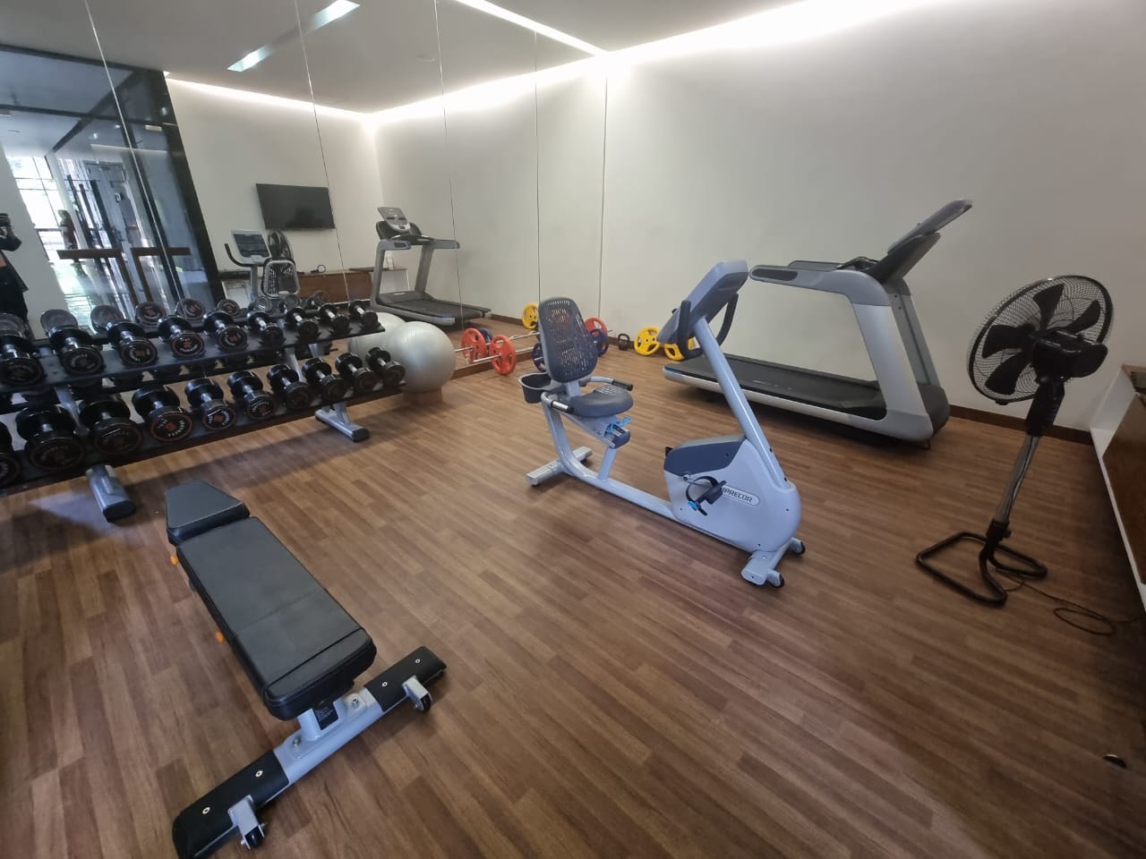 Luxurious 4,900 Sq Ft 4-Bedroom Apartment for Rent in Gulshan 2