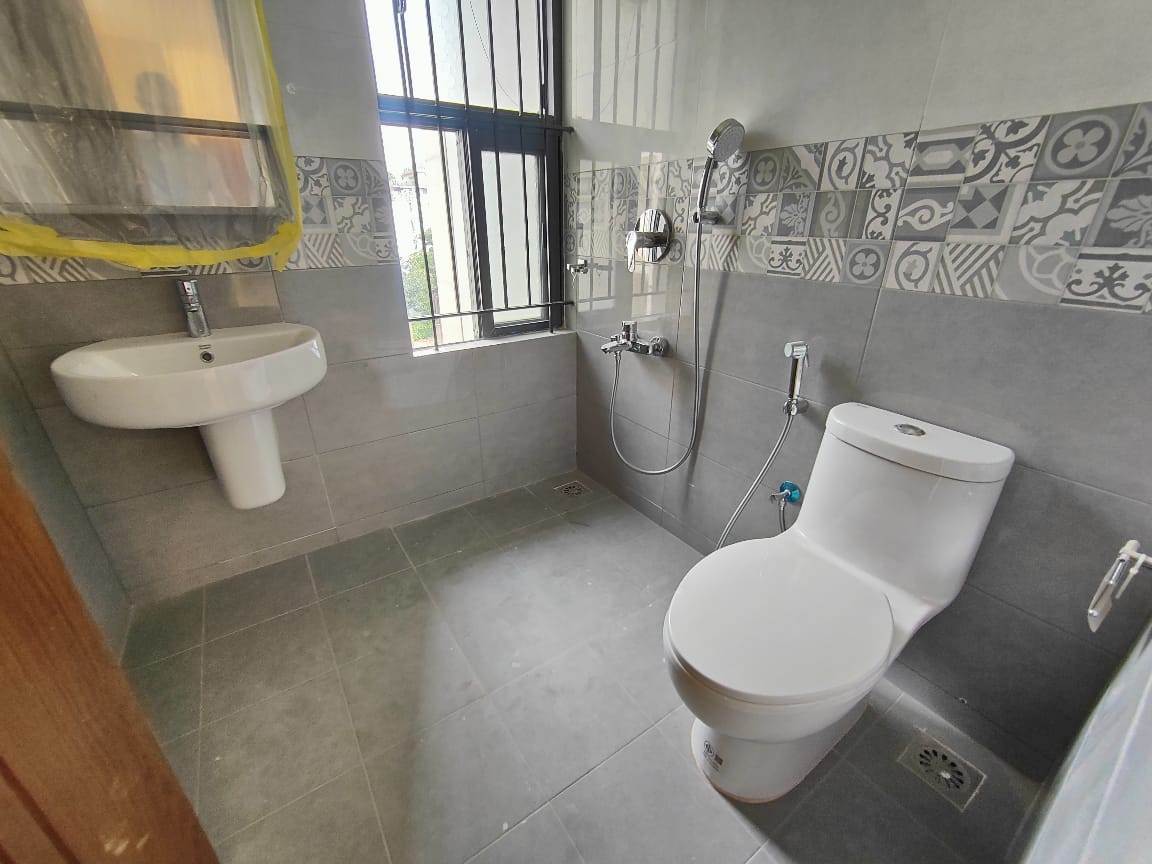 Prestigious 2,400 Sq Ft Semi-Furnished Apartment for Rent in Baridhara Diplomatic Zone