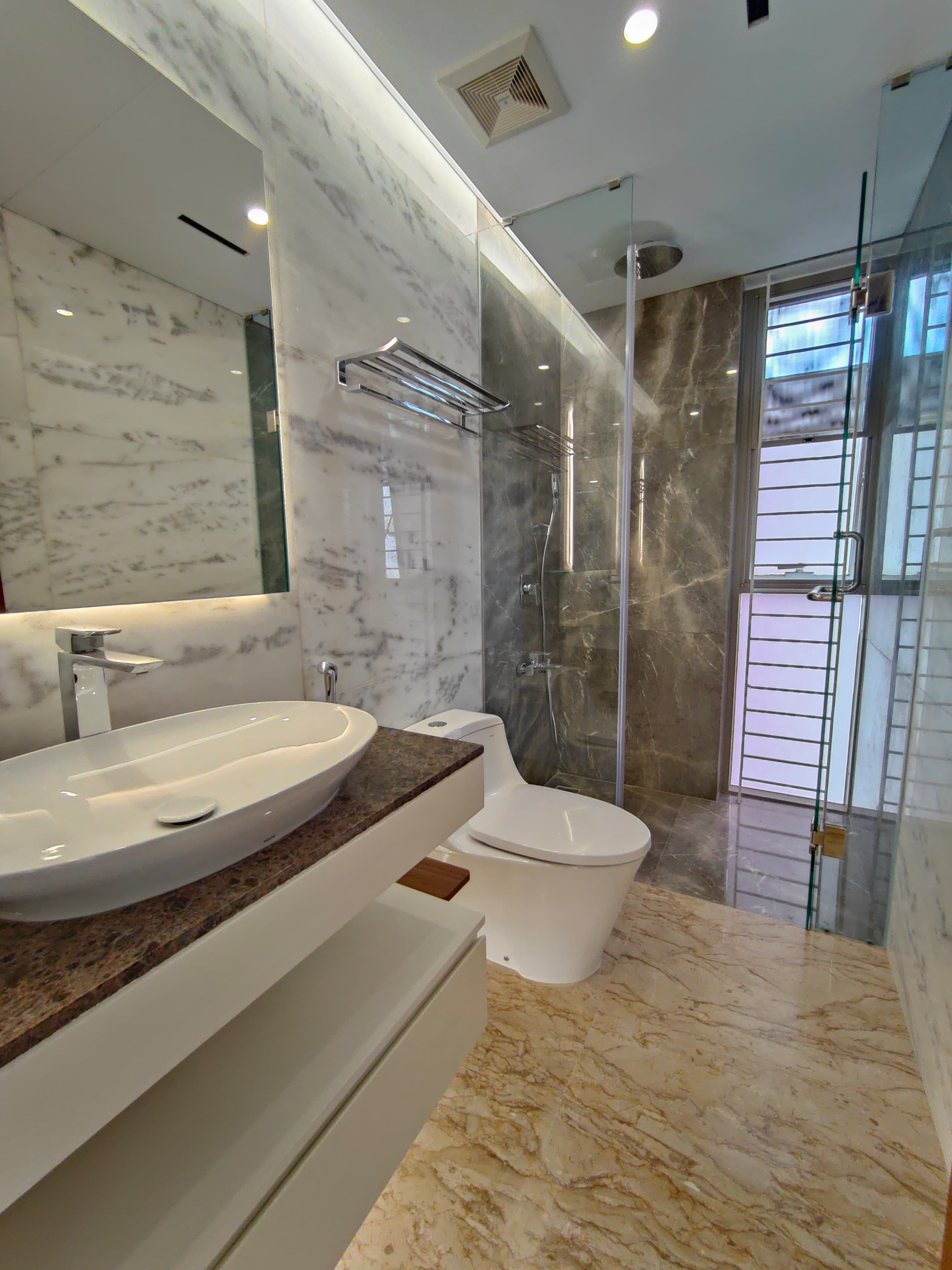 Exclusive 4,700 Sq Ft Luxury Apartment for Rent in Gulshan 2