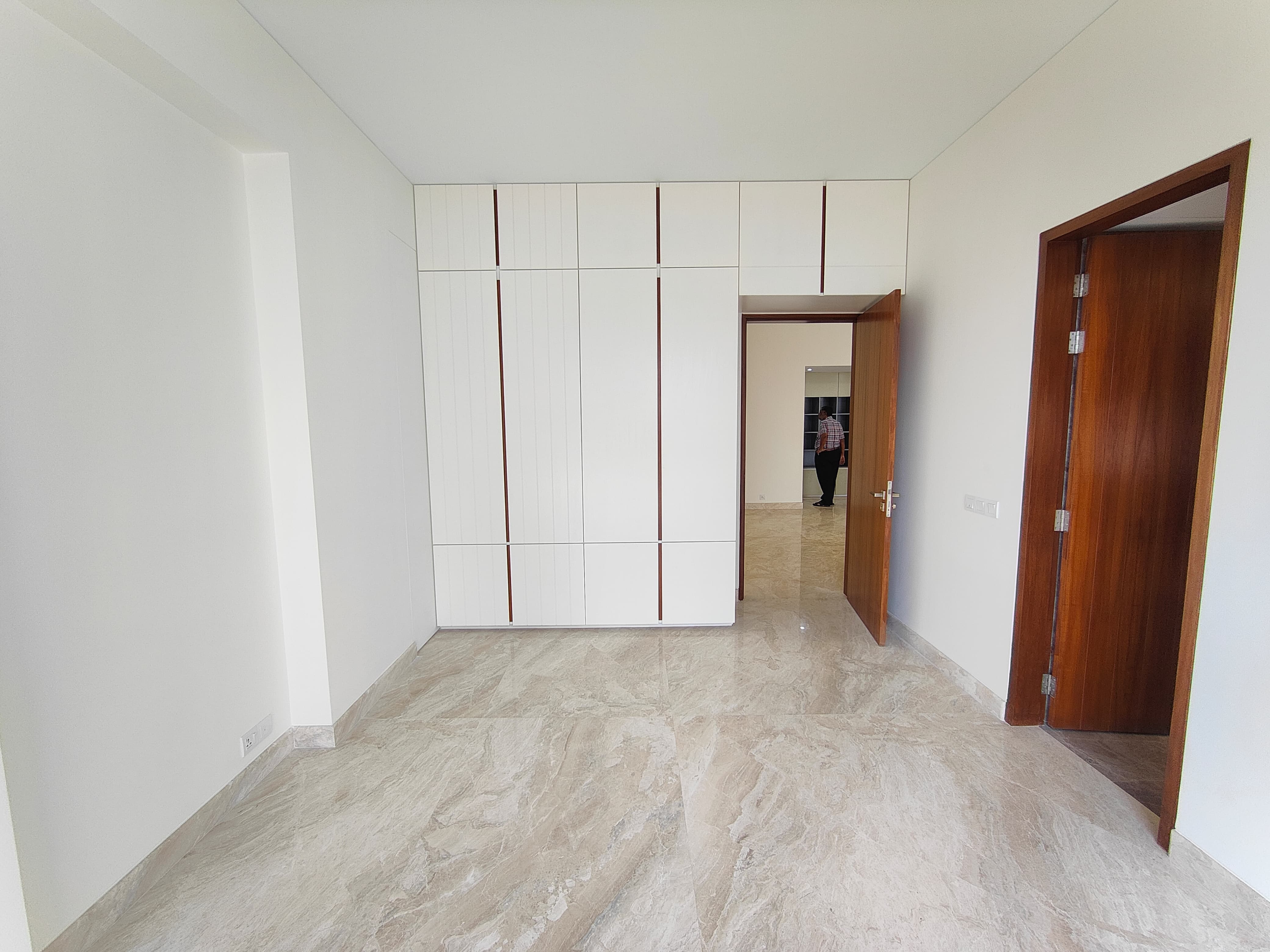 Exclusive 4,700 Sq Ft Luxury Apartment for Rent in Gulshan 2