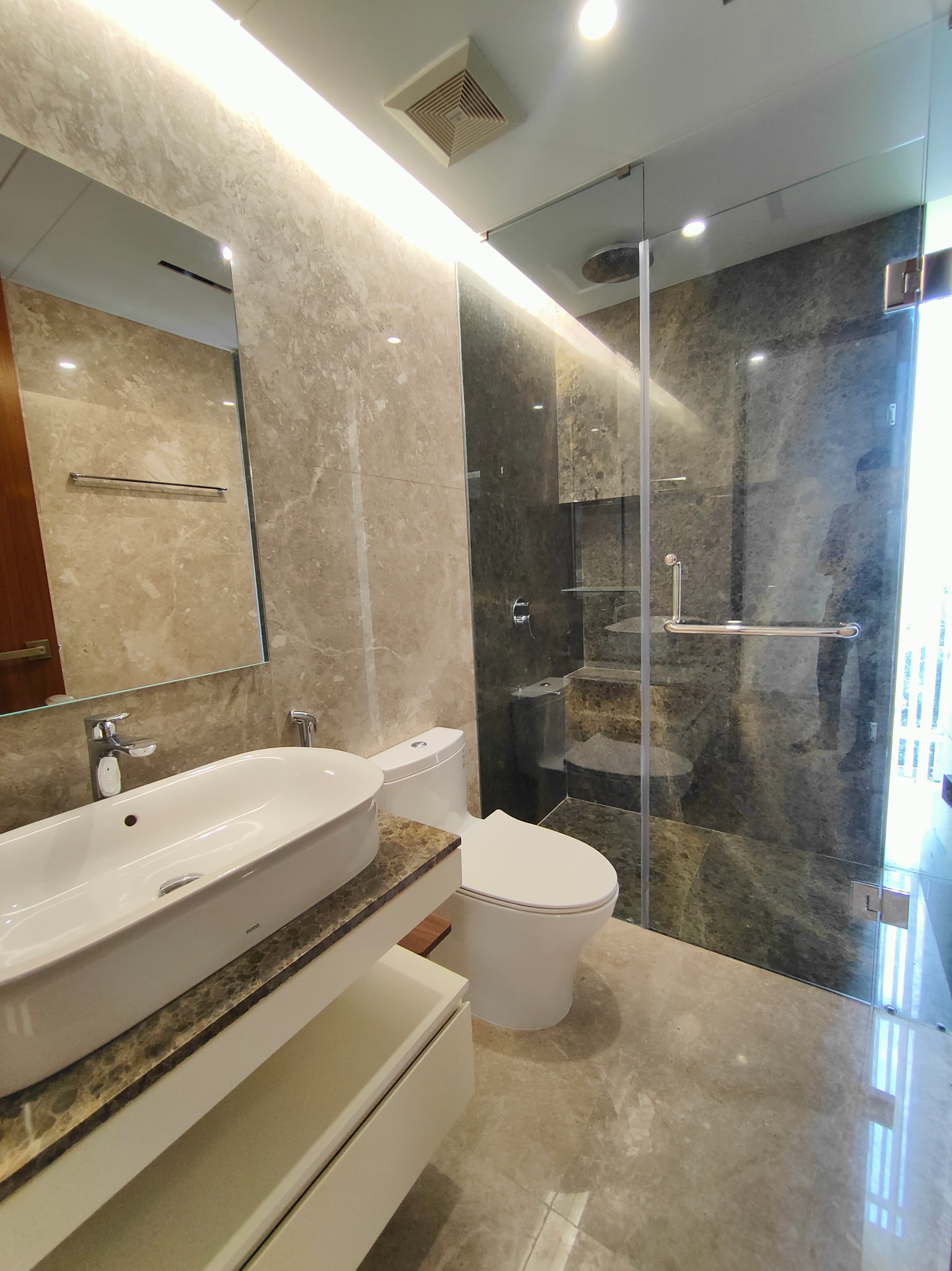 Exclusive 4,700 Sq Ft Luxury Apartment for Rent in Gulshan 2
