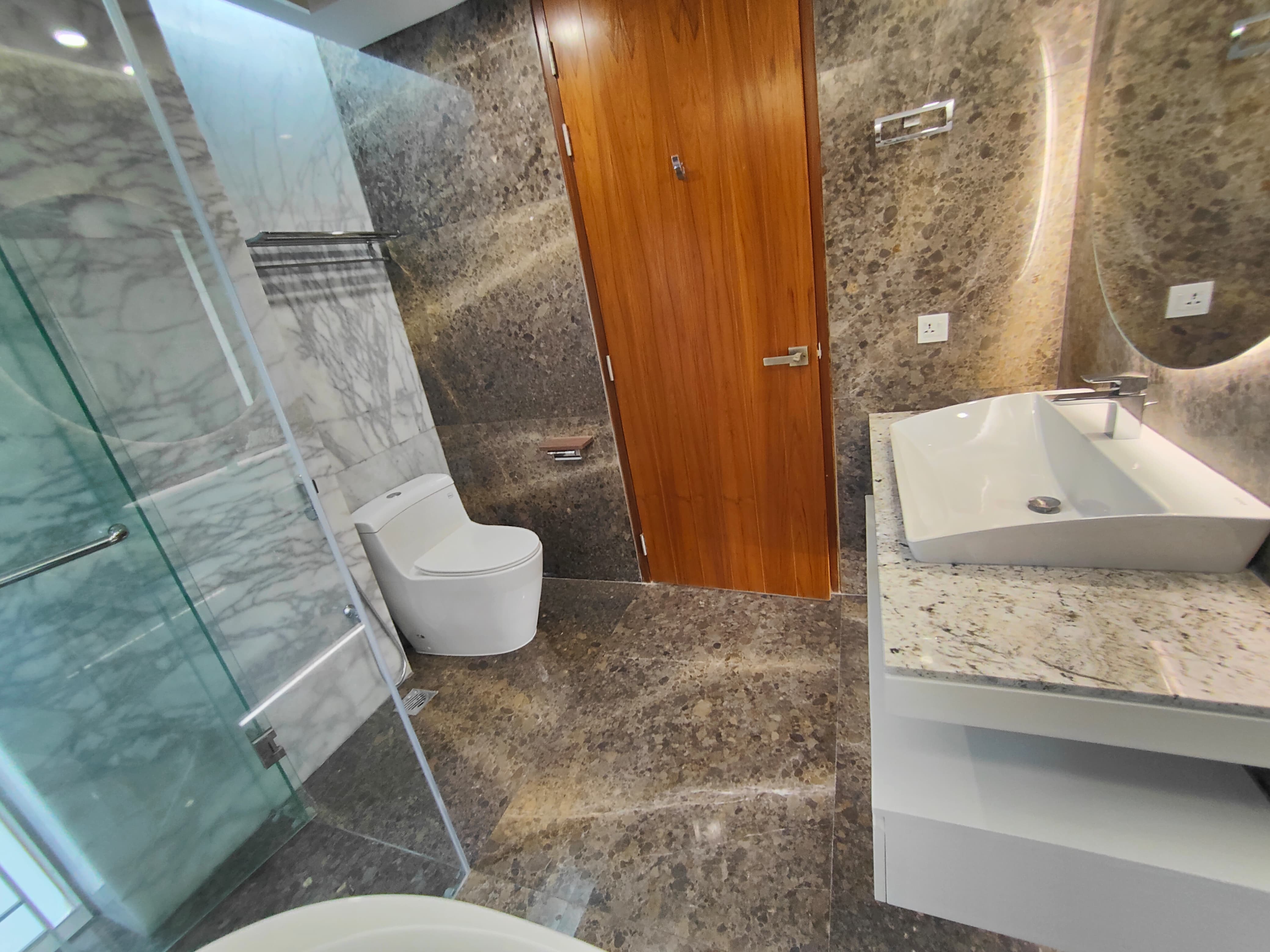 Exclusive 4,700 Sq Ft Luxury Apartment for Rent in Gulshan 2