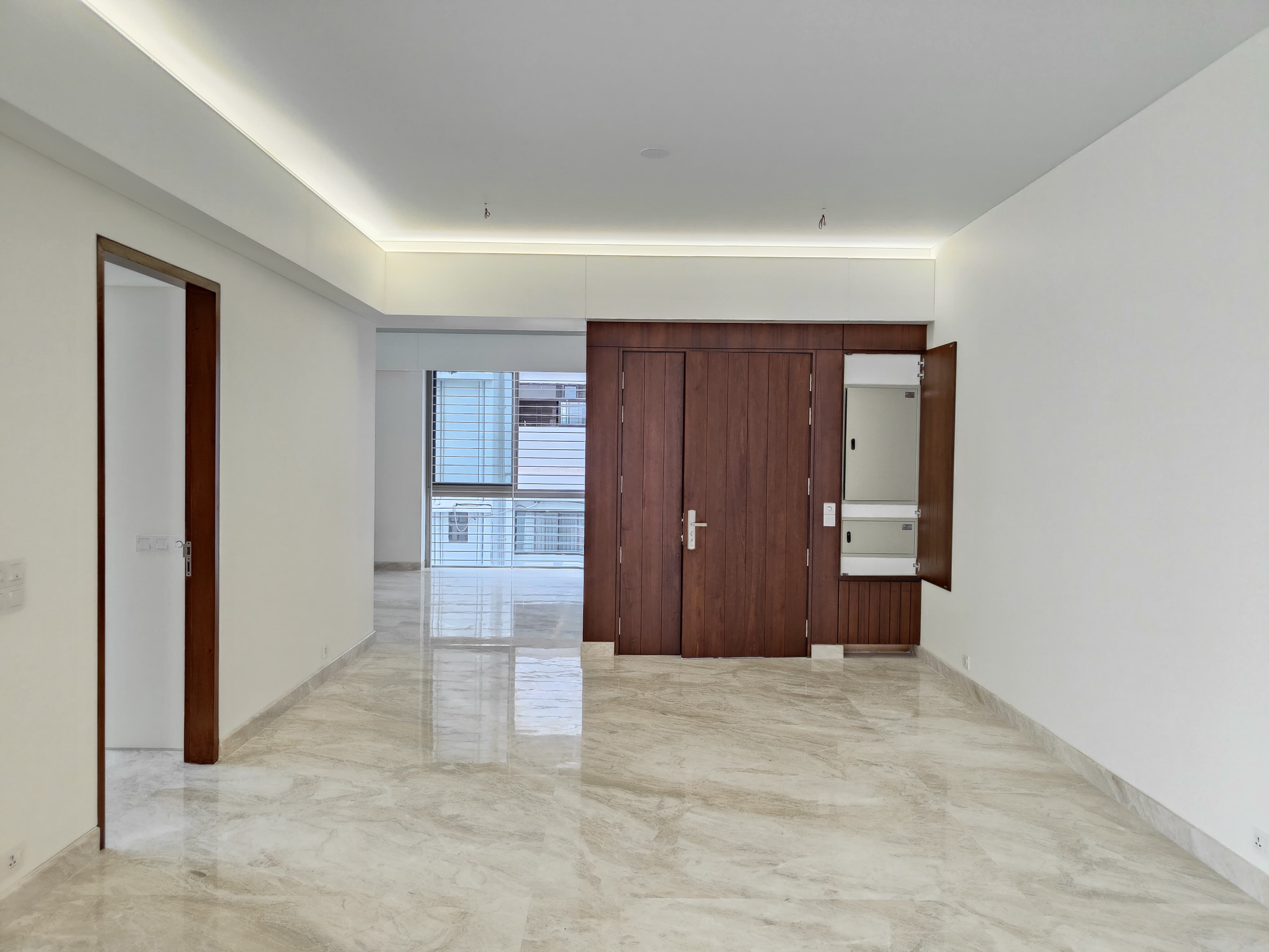 Exclusive 4,700 Sq Ft Luxury Apartment for Rent in Gulshan 2